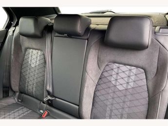 Volkswagen Golf 1.5 eTSI 150 Black Edition 5dr DSG