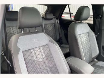 Volkswagen T-Roc 1.5 TSI Black Edition Plus 5dr DSG