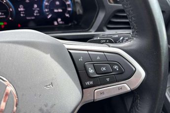 Volkswagen Caddy 2.0 TDI 122PS Commerce Pro Van DSG [Tech Pack]