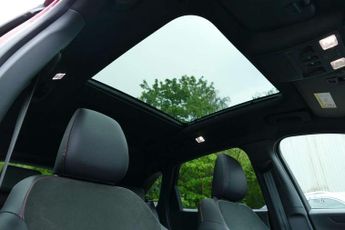 Ford Kuga 2.5 PHEV ST-Line X 5dr CVT