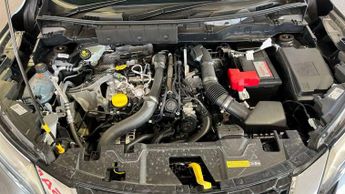 Nissan Juke 1.0 DiG-T N-Connecta 5dr DCT