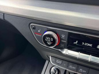 Audi Q5 2.0T FSI Quattro S Line 5dr S Tronic