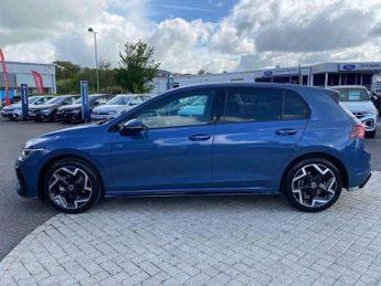 Volkswagen Golf 1.5 eTSI 150 R-Line 5dr DSG