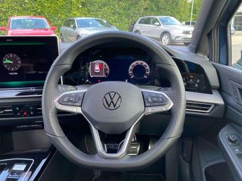 Volkswagen Golf 1.5 eTSI 150 R-Line 5dr DSG