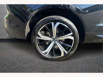 Volvo XC60 2.0 B4D R DESIGN 5dr AWD Geartronic