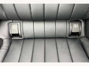 Mercedes-Benz E-Class E220d AMG Line Premium Plus 4dr 9G-Tronic