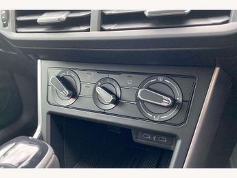Volkswagen Polo 1.0 TSI Match 5dr DSG