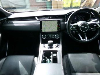 Jaguar F-Pace 3.0 P400 R-Dynamic HSE 5dr Auto AWD
