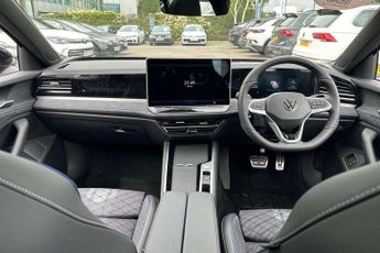 Volkswagen Passat 1.5 TSI eHybrid Black Edition 5dr DSG