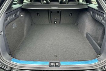 Volkswagen Passat 1.5 TSI eHybrid Black Edition 5dr DSG