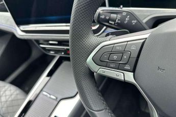 Volkswagen Passat 1.5 TSI eHybrid Black Edition 5dr DSG