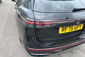 Volkswagen Passat 1.5 TSI eHybrid Black Edition 5dr DSG