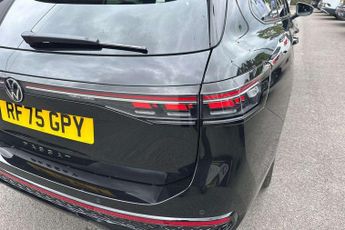 Volkswagen Passat 1.5 TSI eHybrid Black Edition 5dr DSG