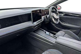 Volkswagen Passat 1.5 TSI eHybrid R-Line 5dr DSG