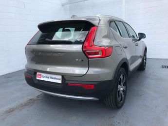 Volvo XC40 2.0 B4P Inscription 5dr AWD Auto