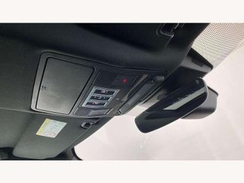 Land Rover Discovery 3.0 SDV6 HSE 5dr Auto