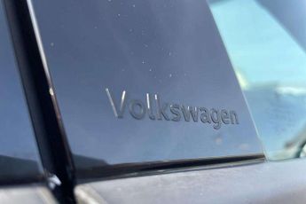 Volkswagen Golf 1.5 eTSI 150 R-Line 5dr DSG