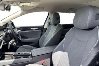 Volkswagen Passat 1.5 TSI eHybrid Life 5dr DSG