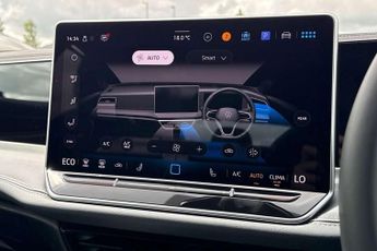 Volkswagen Passat 1.5 TSI eHybrid Life 5dr DSG