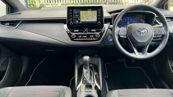 Toyota Corolla 2.0 VVT-i Hybrid Excel 5dr CVT