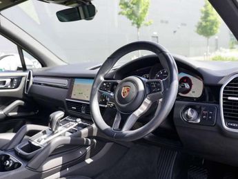 Porsche Cayenne Platinum Edition 5dr Tiptronic S