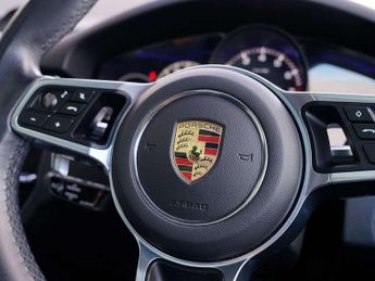 Porsche Cayenne Platinum Edition 5dr Tiptronic S