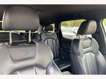 Audi Q7 45 TDI Quattro S Line 5dr Tiptronic