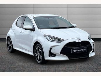 Toyota Yaris 1.5 Hybrid Design 5dr CVT