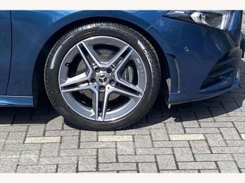 Mercedes-Benz A-Class A180 AMG Line Executive 5dr Auto