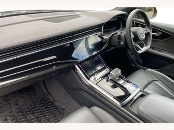 Audi Q8 55 TFSI e Quattro Black Edition 5dr Tiptronic