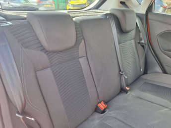 Ford Fiesta 1.6 Zetec 5dr Powershift