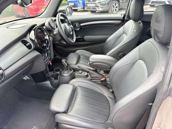 MINI Hatchback 1.5 Cooper Exclusive 3dr Auto