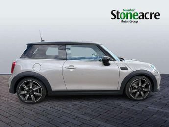 MINI Hatchback 1.5 Cooper Exclusive 3dr Auto