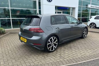 Volkswagen Golf 2.0 TDI 184 GTD 5dr DSG