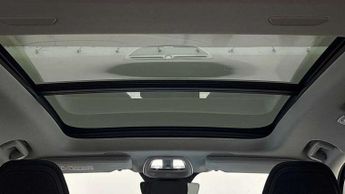 Volvo XC90 2.0 B5P Plus Dark 5dr AWD Geartronic