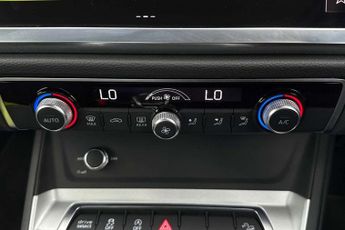 Audi Q3 35 TFSI Technik 5dr S Tronic
