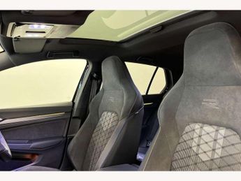 Volkswagen Golf 2.0 TDI 150 Black Edition 5dr DSG