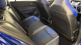 Volkswagen Golf 2.0 TSI 320 R 4Motion 5dr DSG