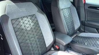 Volkswagen T-Roc 1.5 TSI R-Line 5dr DSG