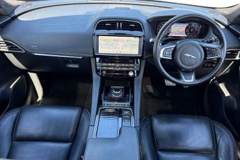 Jaguar F-Pace 2.0d [180] Chequered Flag 5dr Auto AWD