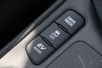 Toyota Yaris 1.5 Hybrid Icon 5dr CVT