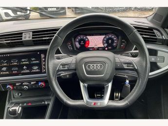Audi Q3 35 TFSI Black Edition 5dr S Tronic