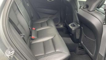 Volvo XC60 2.0 T4 190 Edition 5dr Geartronic