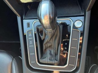 Volkswagen Arteon 2.0 TSI R-Line 5dr DSG