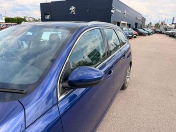 Peugeot 308 1.2 PureTech 130 Allure 5dr EAT8