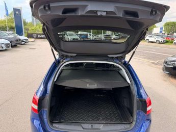 Peugeot 308 1.2 PureTech 130 Allure 5dr EAT8