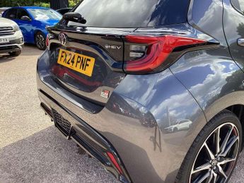 Toyota Yaris 1.5 Hybrid 130 GR Sport 5dr CVT
