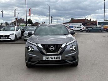 Nissan Juke 1.0 DiG-T N-Connecta 5dr DCT