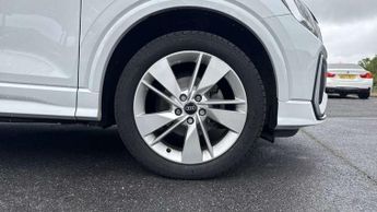 Audi Q2 35 TFSI S Line 5dr S Tronic