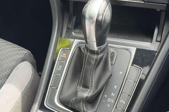 Volkswagen Golf 1.5 TSI EVO 150 R-Line 5dr DSG